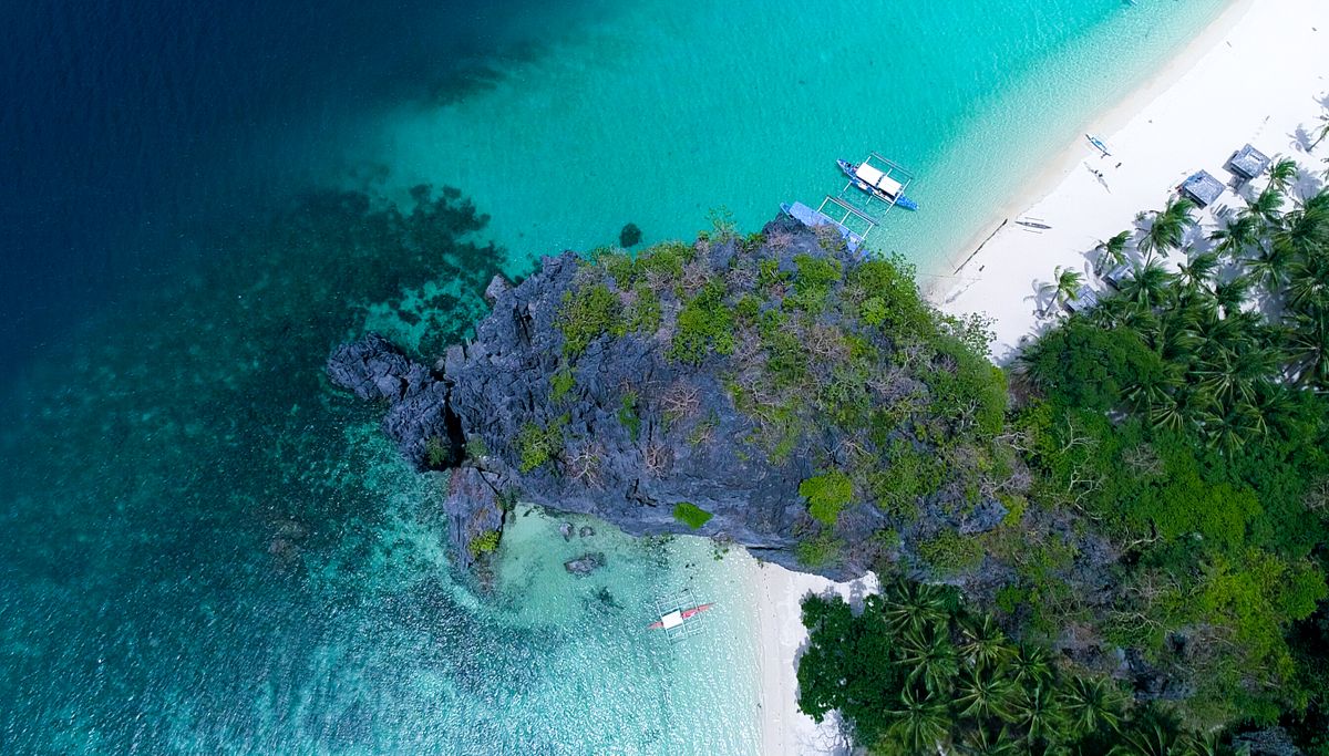Isla turquesa vista desde el aire en Morrocoy