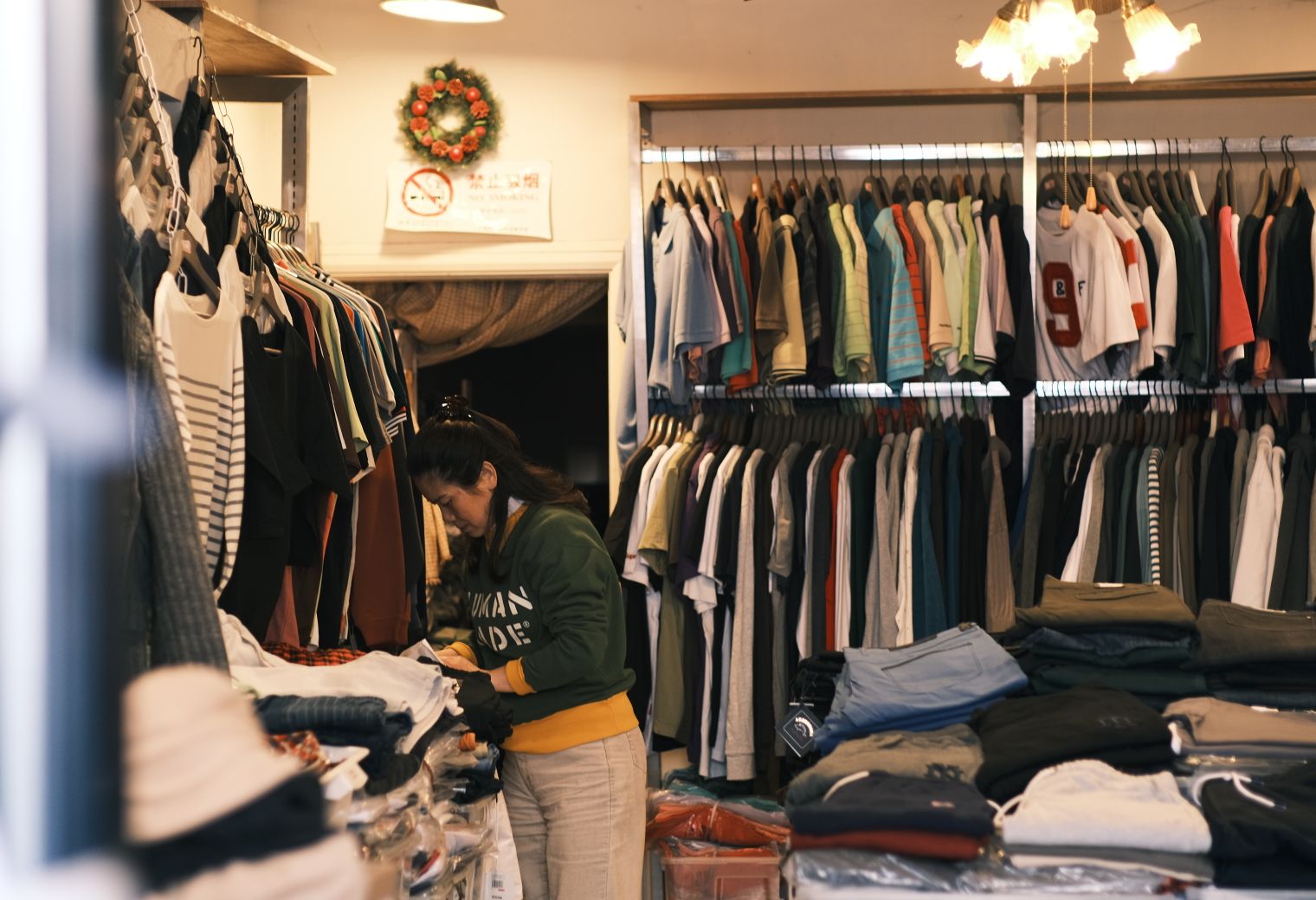 Titchfield — professional packers wrapping and boxing belongings