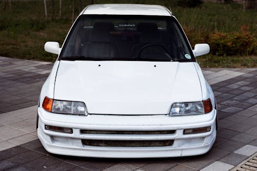 White Honda Civic