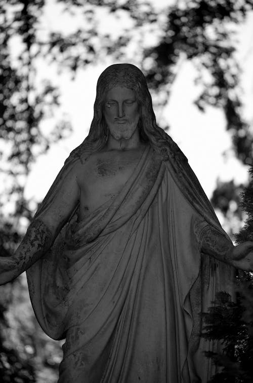 Sculpture of Jesus Christ in Black and White