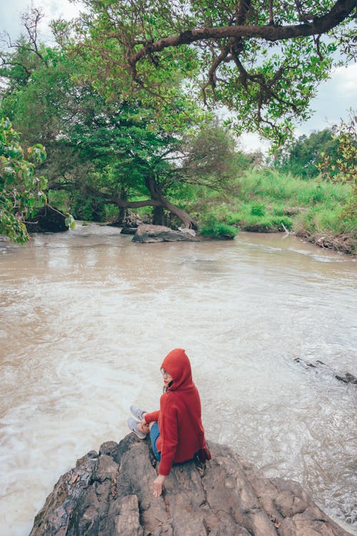 Gratis lagerfoto af å, flod, kvinde