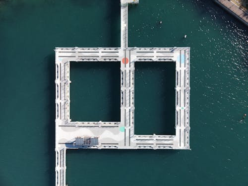 Top View of a Pier with Right Angles