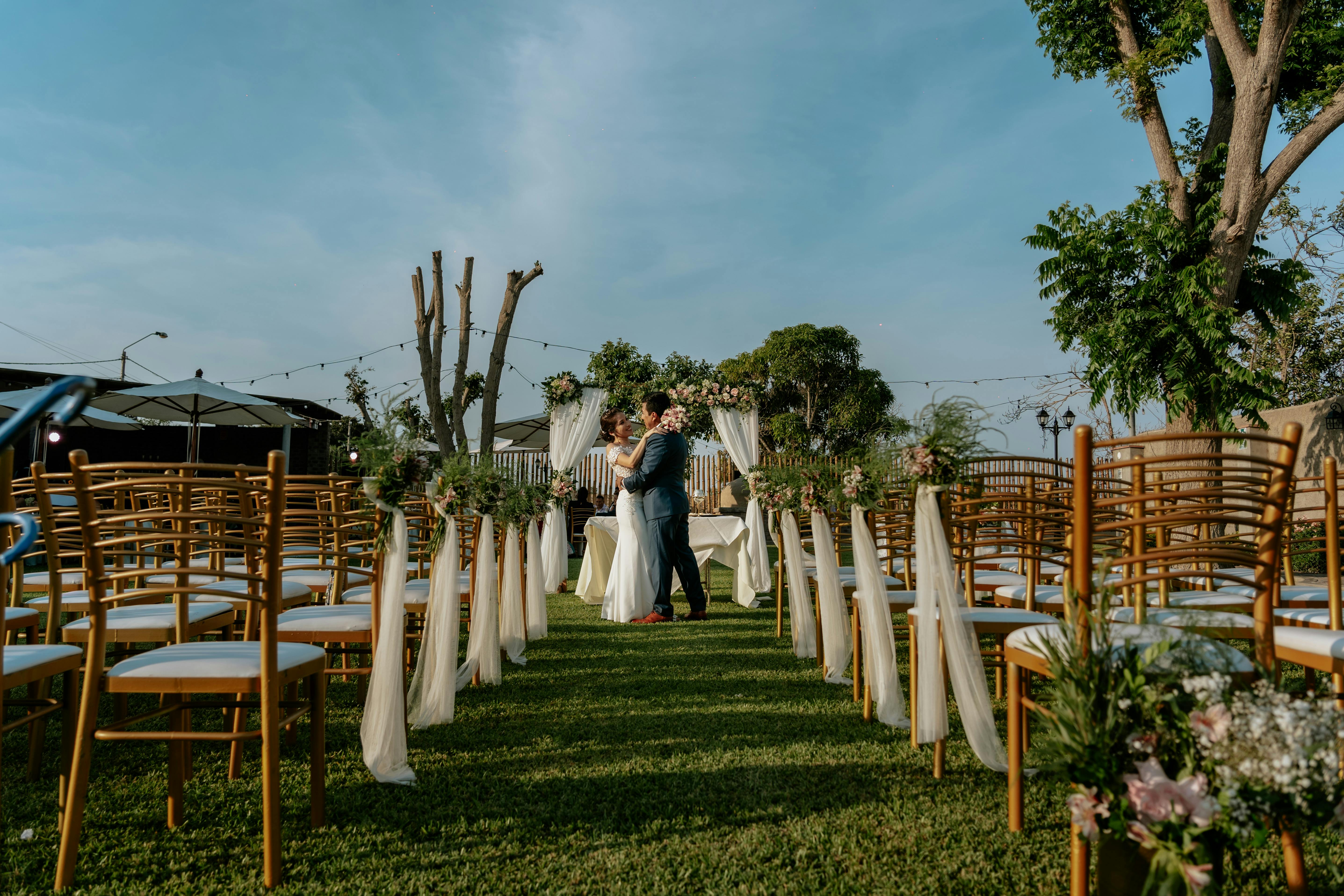 wedding & events — Photo by Ray Valdivia on Pexels