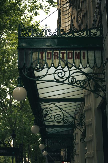 Café Tortoni, Buenos Aires, Argentina