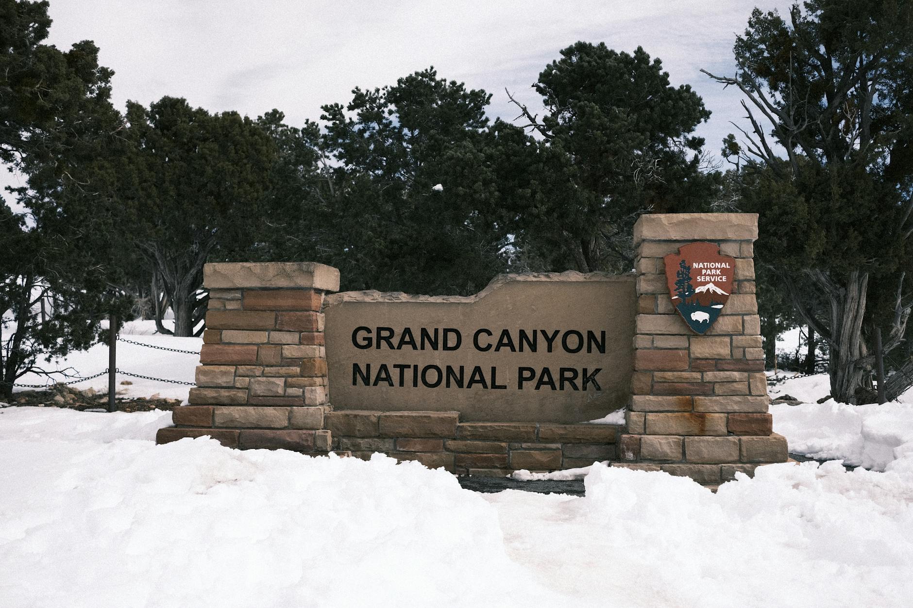 Popular sights in Sequoia And Kings Canyon National Park Landmarks in Sequoia And Kings Canyon National Park