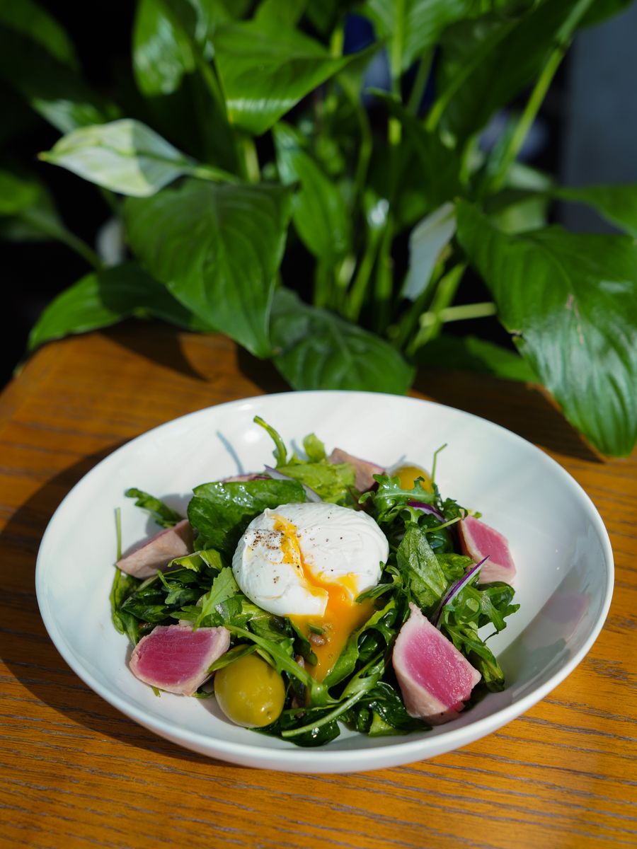 A Niçoise-style tuna and egg salad