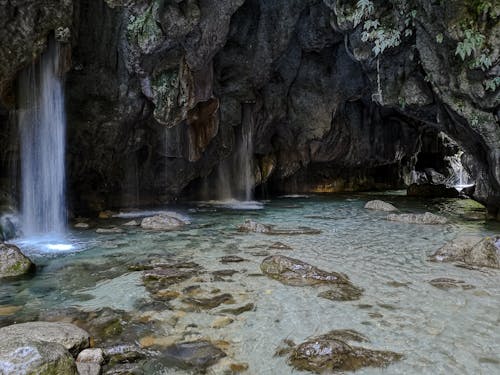 Photos gratuites de cailloux, cascade, découverte