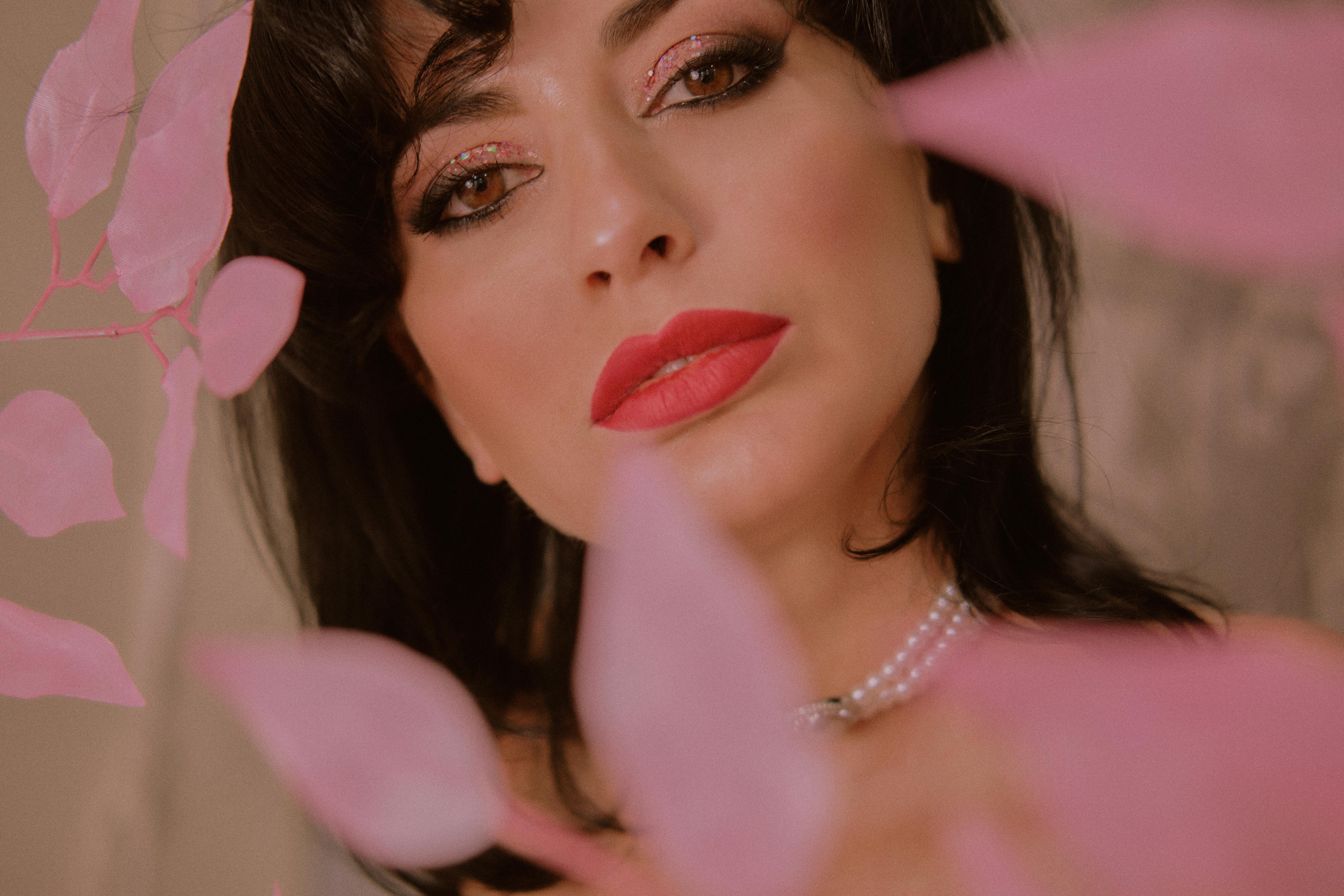 Babs Costello shares spring cleaning tips from new book 'Homemaking with Babs' — Photo by Inna Mykytas on Pexels
