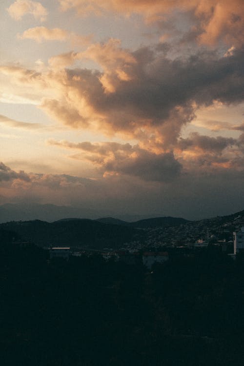 Základová fotografie zdarma na téma hory, lehký, mraky