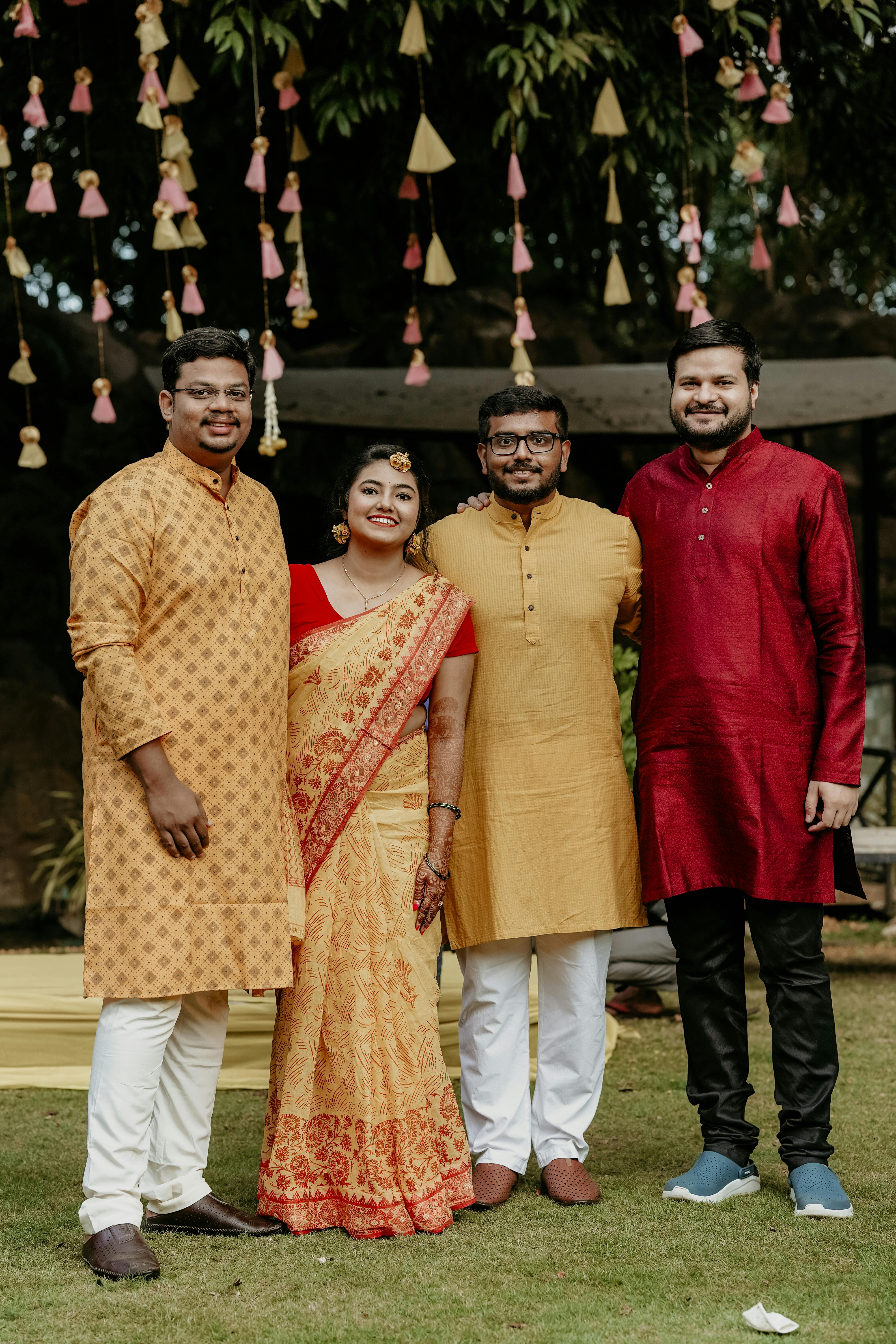 Kerala Wedding Styles on Instagram: “@bicycleweddings #keralaweddingstyles  #bridesofkerala #bridaljwellery#bridaldiaries…”