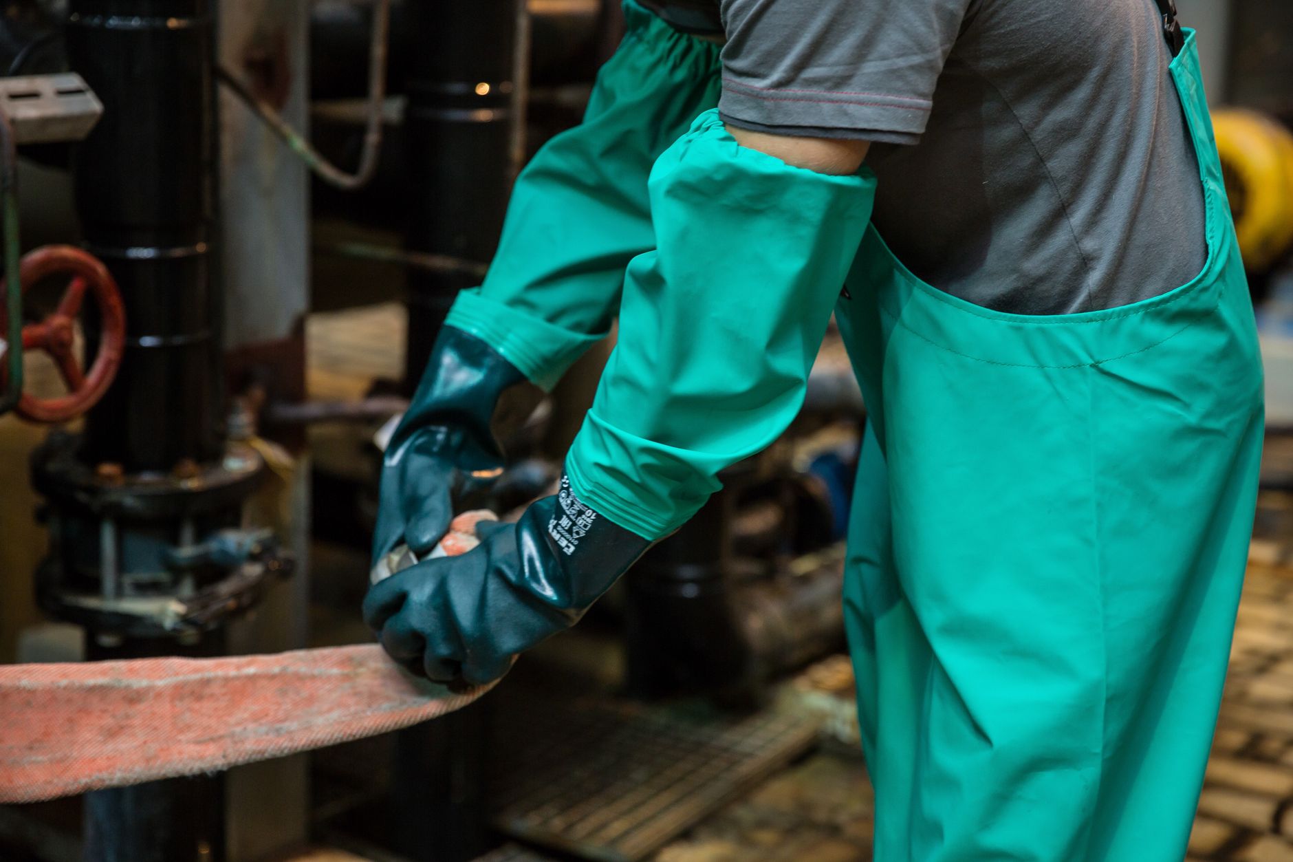 Fotos de stock gratuitas de entorno industrial, equipo, equipo de protección