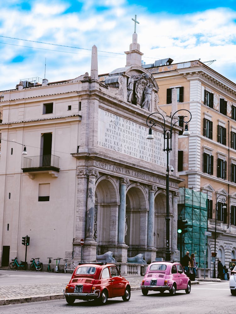 Fountain Of Moses In Rome