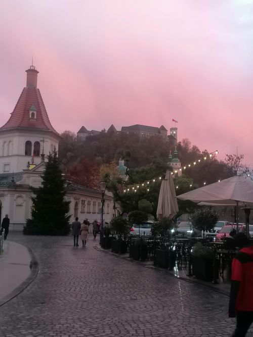 Free CASTLE Stock Photo