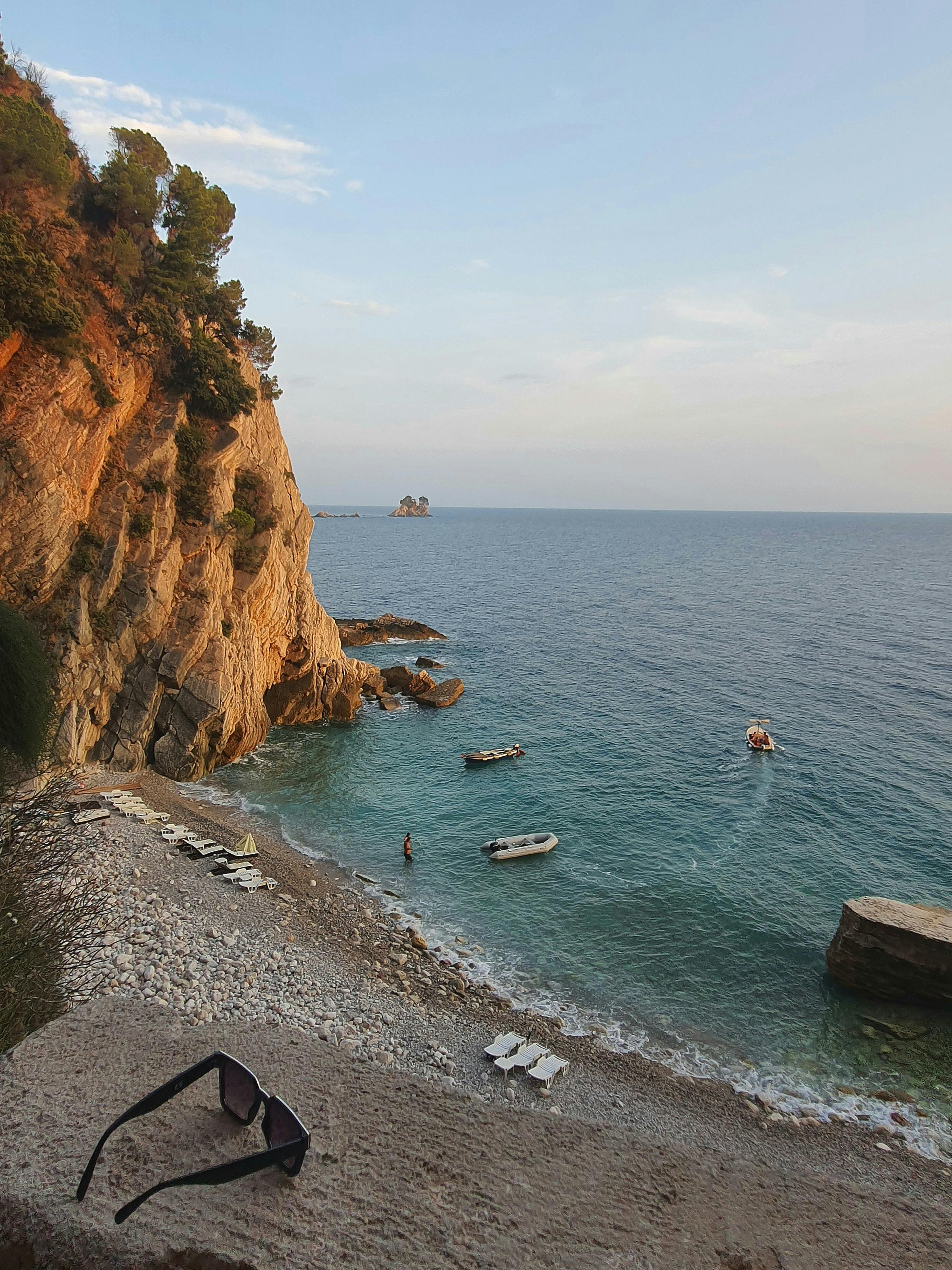 Moru Photos, Download The BEST Free Moru Stock Photos & HD Images