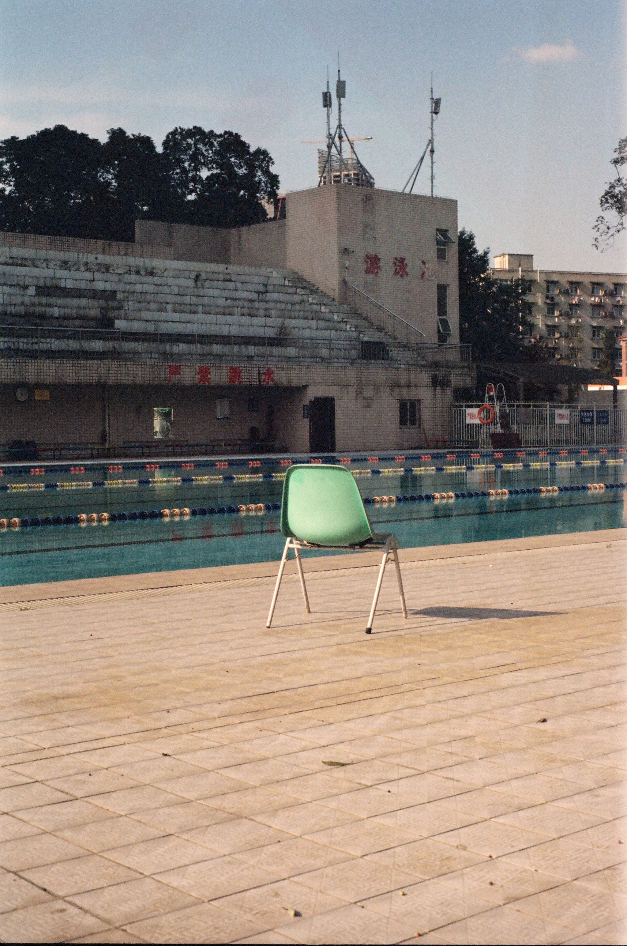 Deserted Pool Photos, Download The BEST Free Deserted Pool Stock Photos ...