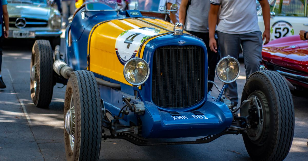 Historic Car Racing Vintage Racing Car · Free Stock Photo