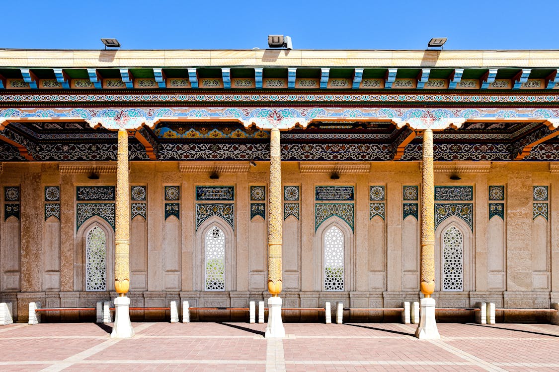 Columns on Courtyard of Hazrat Khizr Mosque in Samarkand