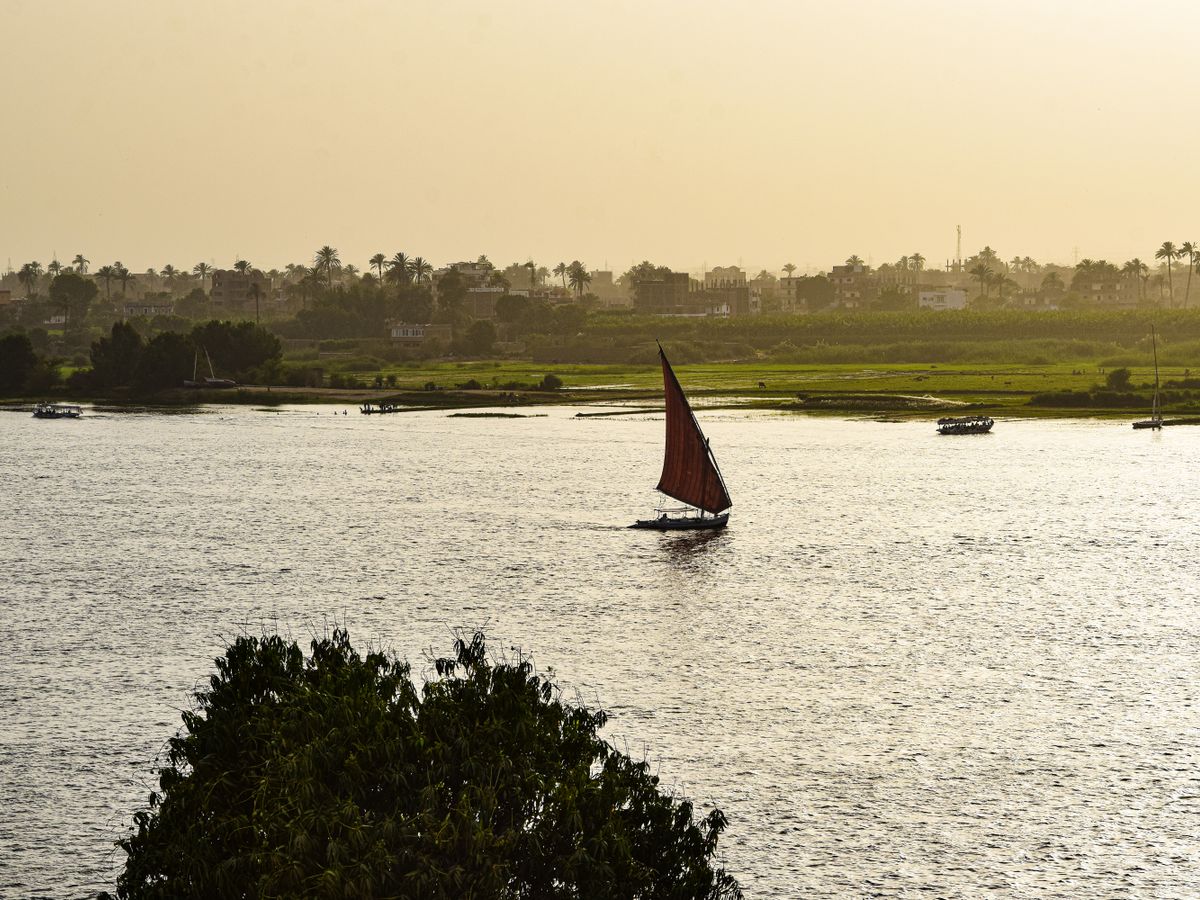13 Day Spiritual Retreat: Desert, Temples & Red Sea in Egypt 1