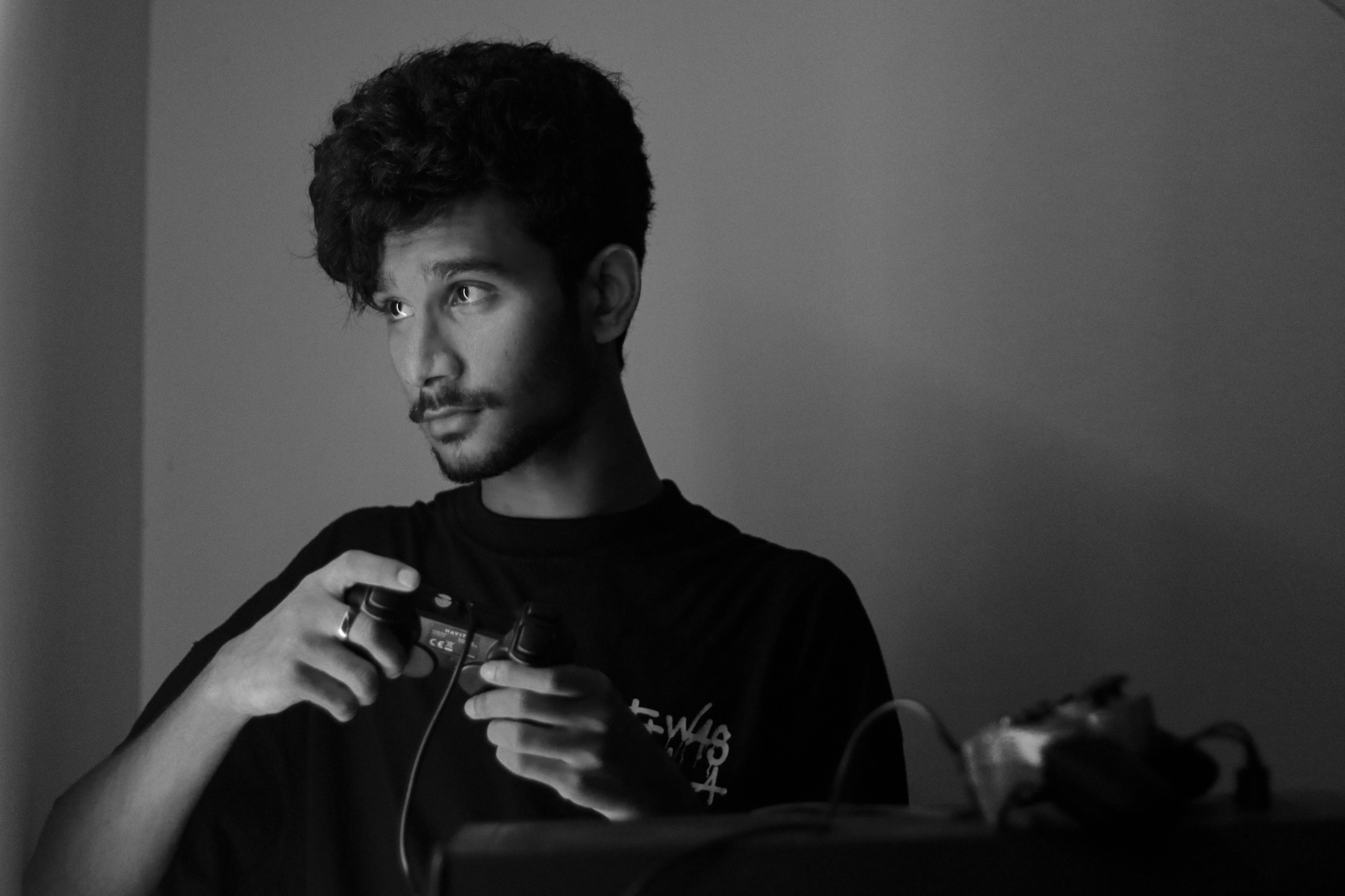 Gratis Fotos de stock gratuitas de #interior, adulto joven, afición Foto de stock