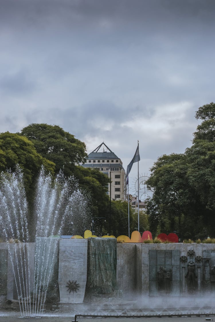 Photo Of A Fountain In Mendoza, Argentina