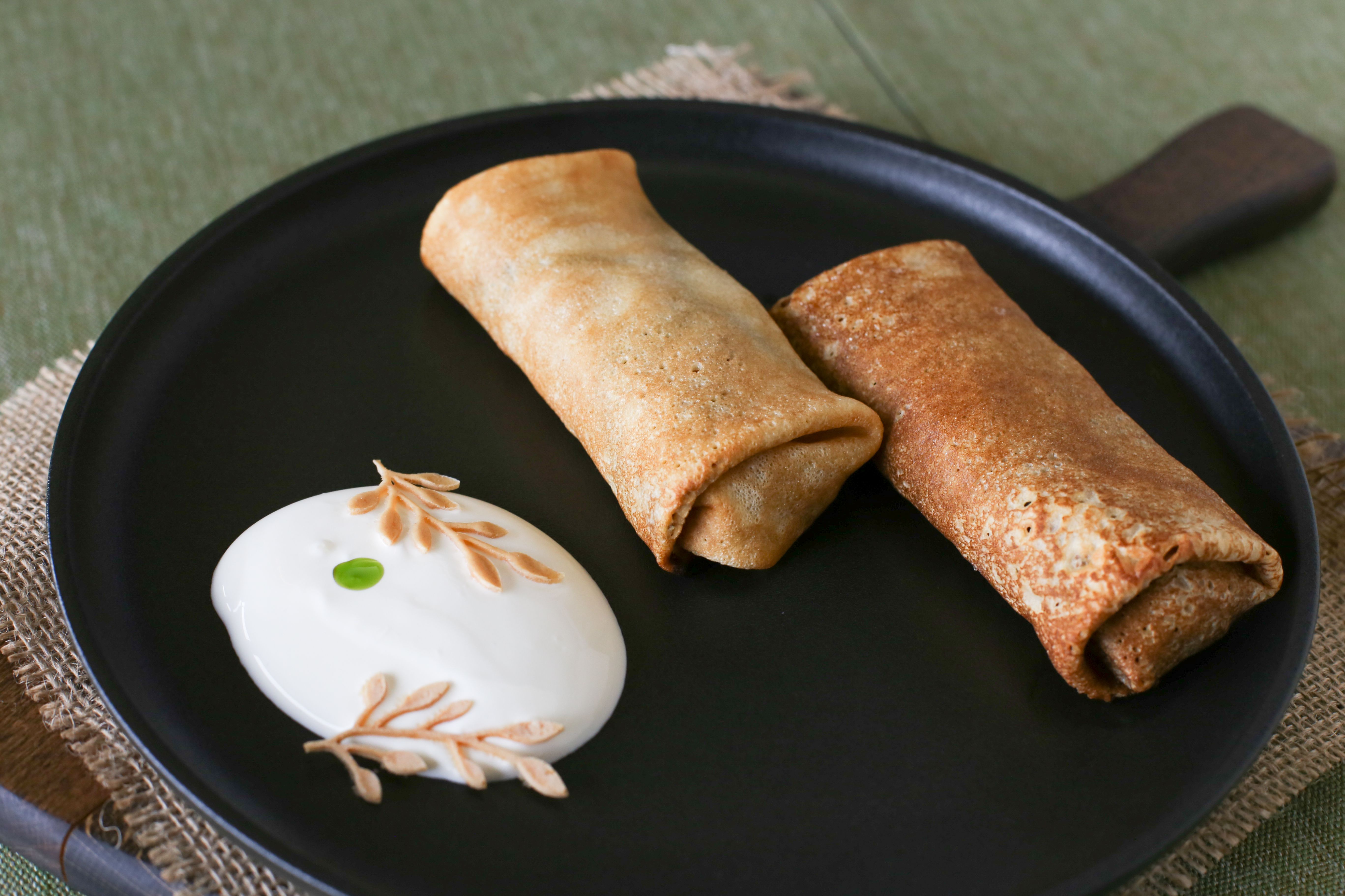 Fluffy Crepes with Fresh Berries