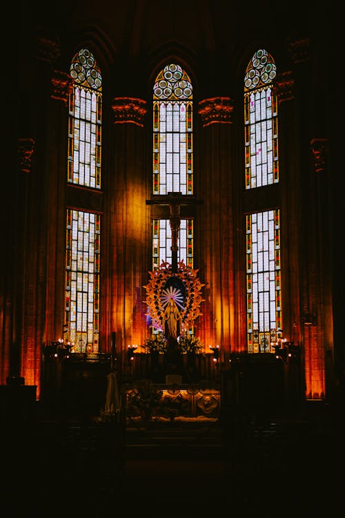 Foto profissional grátis de altar, arte, capela