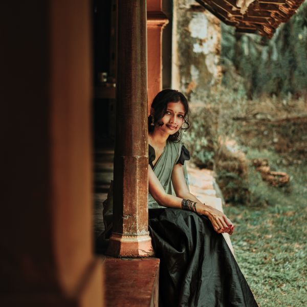 Green saree porch