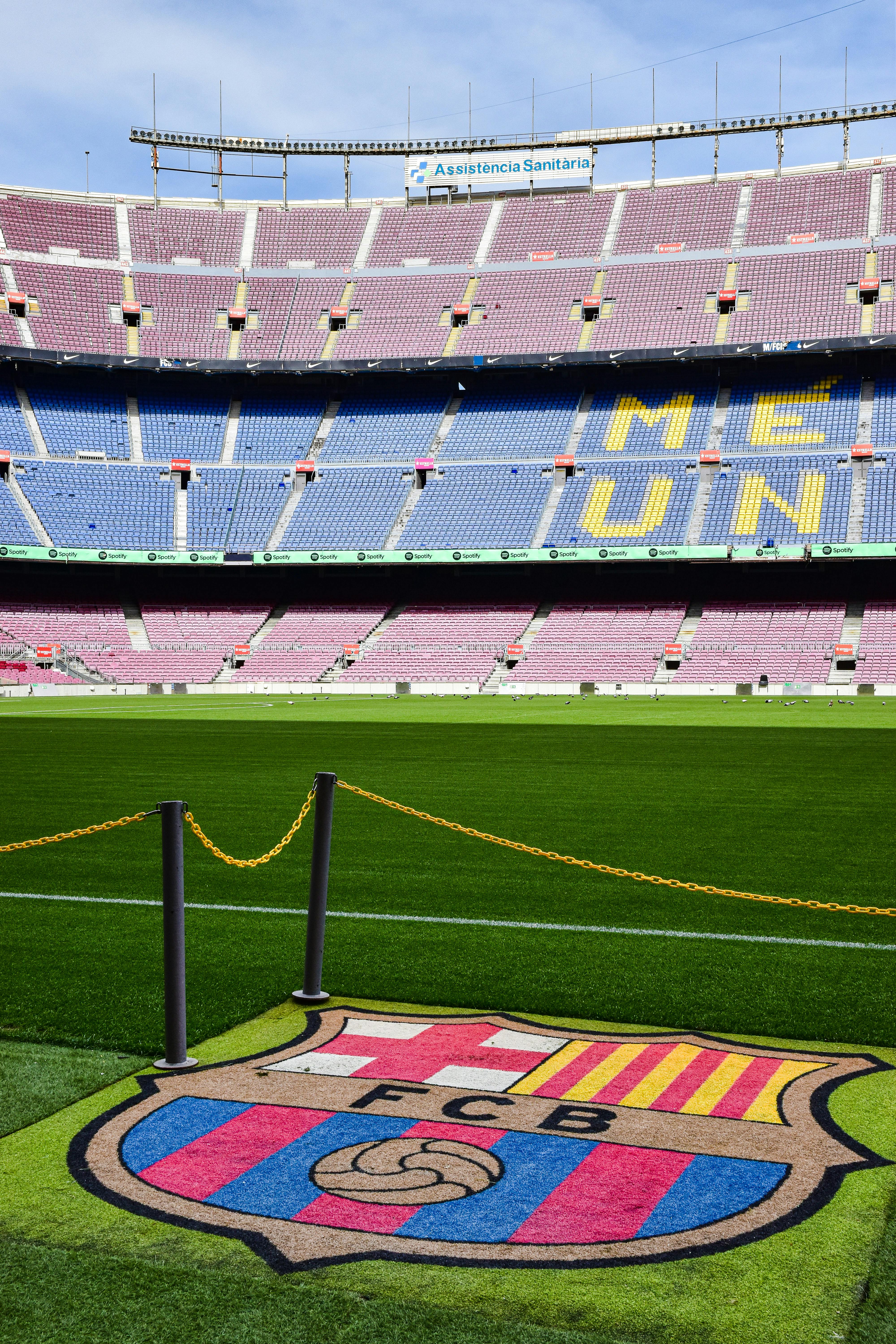 Fc Barcelona Shop People Camp Nou Stock Photo - Download Image Now