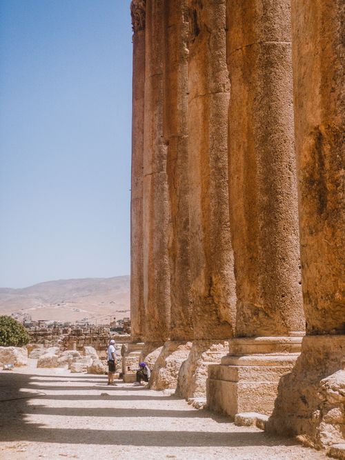 Free Explore the grand columns of Baalbek's ancient ruins in Lebanon's Beqaa Valley. Stock Photo