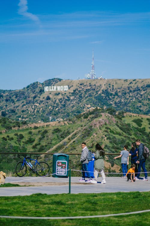 Tourists Admiring the slope of Mount Lee with Hollywood Sign