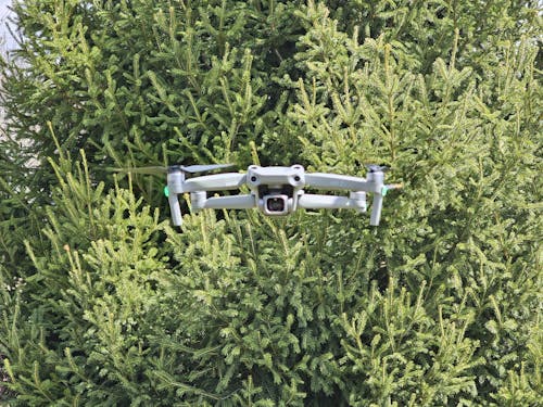 无人机飞行 的 免费素材图片