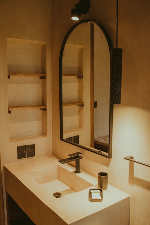 Darmowe zdjęcie z galerii z kran, łazienka, lusterko