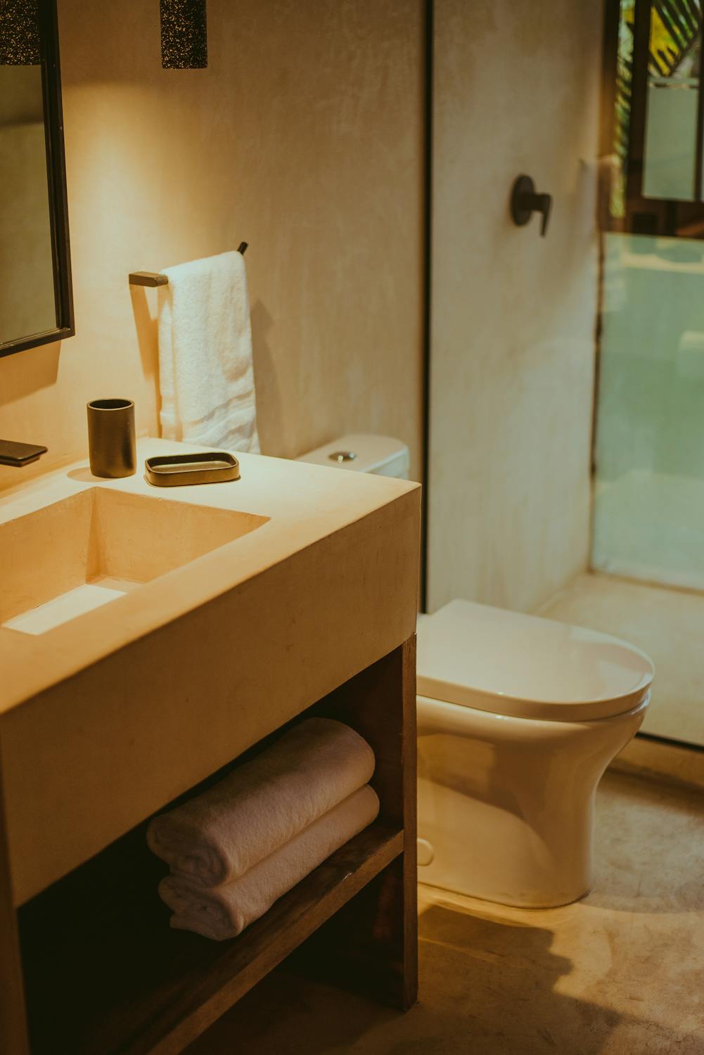 Toilet Bowl in Rustic Design Bathroom · Free Stock Photo