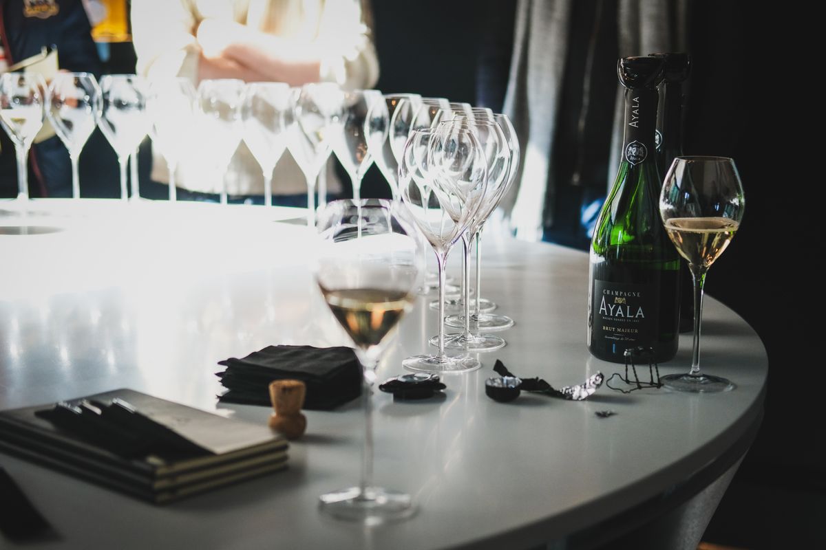 Histoire de l'apéritif à la française - L’apéritif, miroir social et culturel de la France