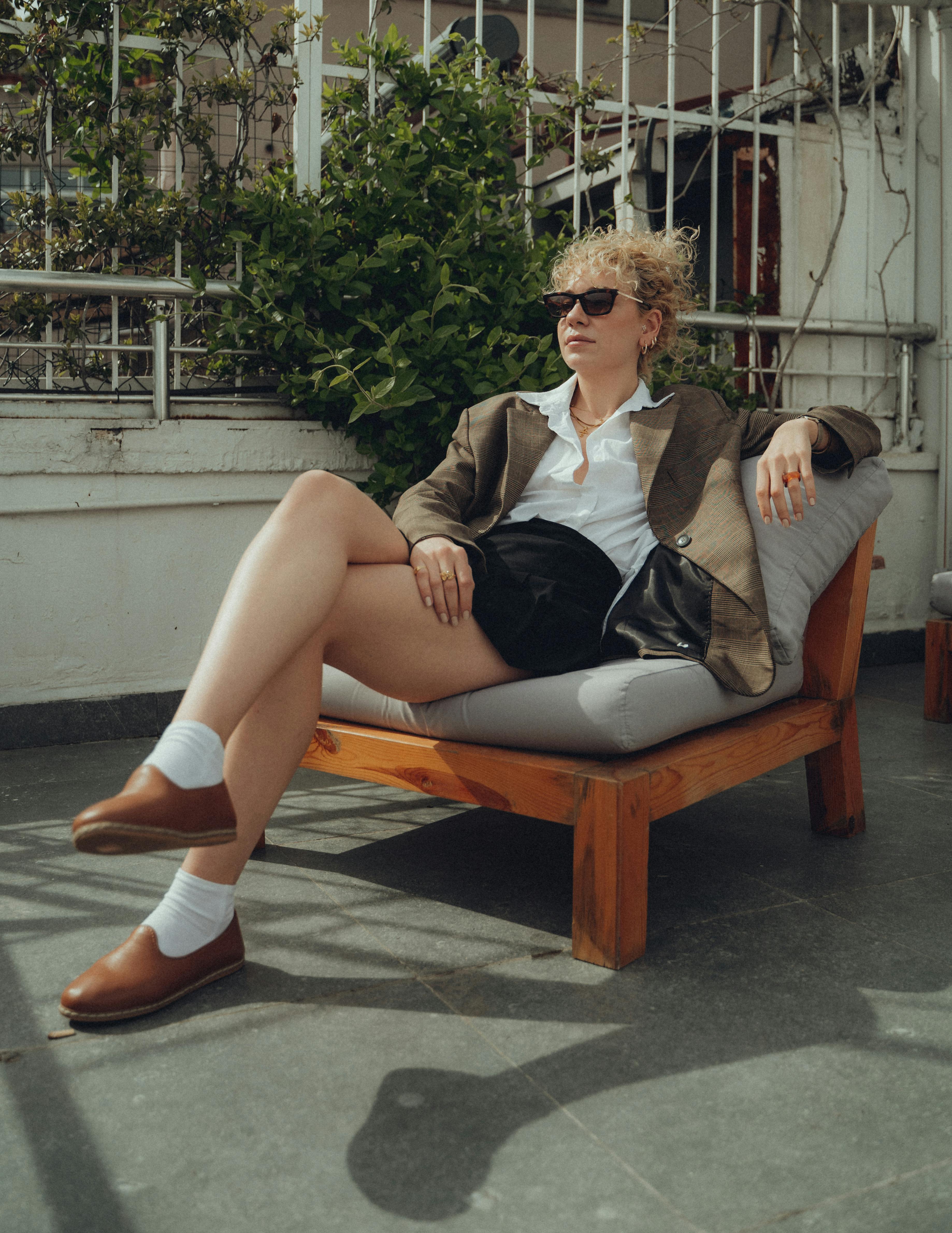 The Top 10 Must-Have Accessories for Elevating Your London Terrace Garden Experience