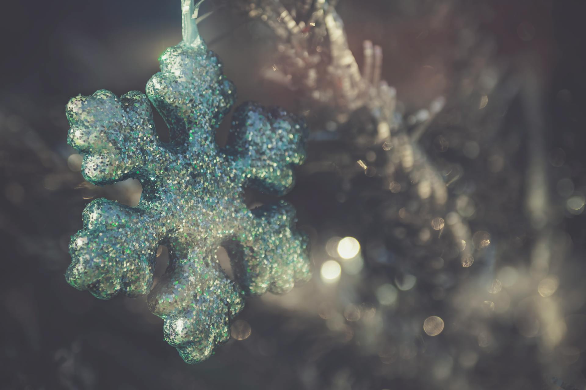 Selective Focus Photography of Snowflake Christmas Tree Decor