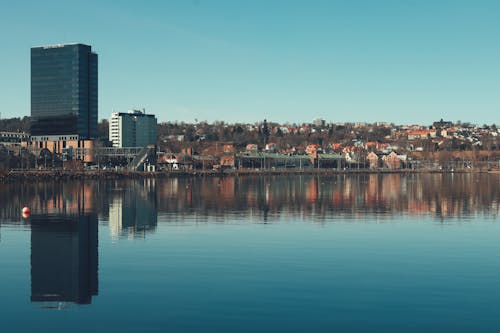 Foto stok gratis bangunan, danau, kota