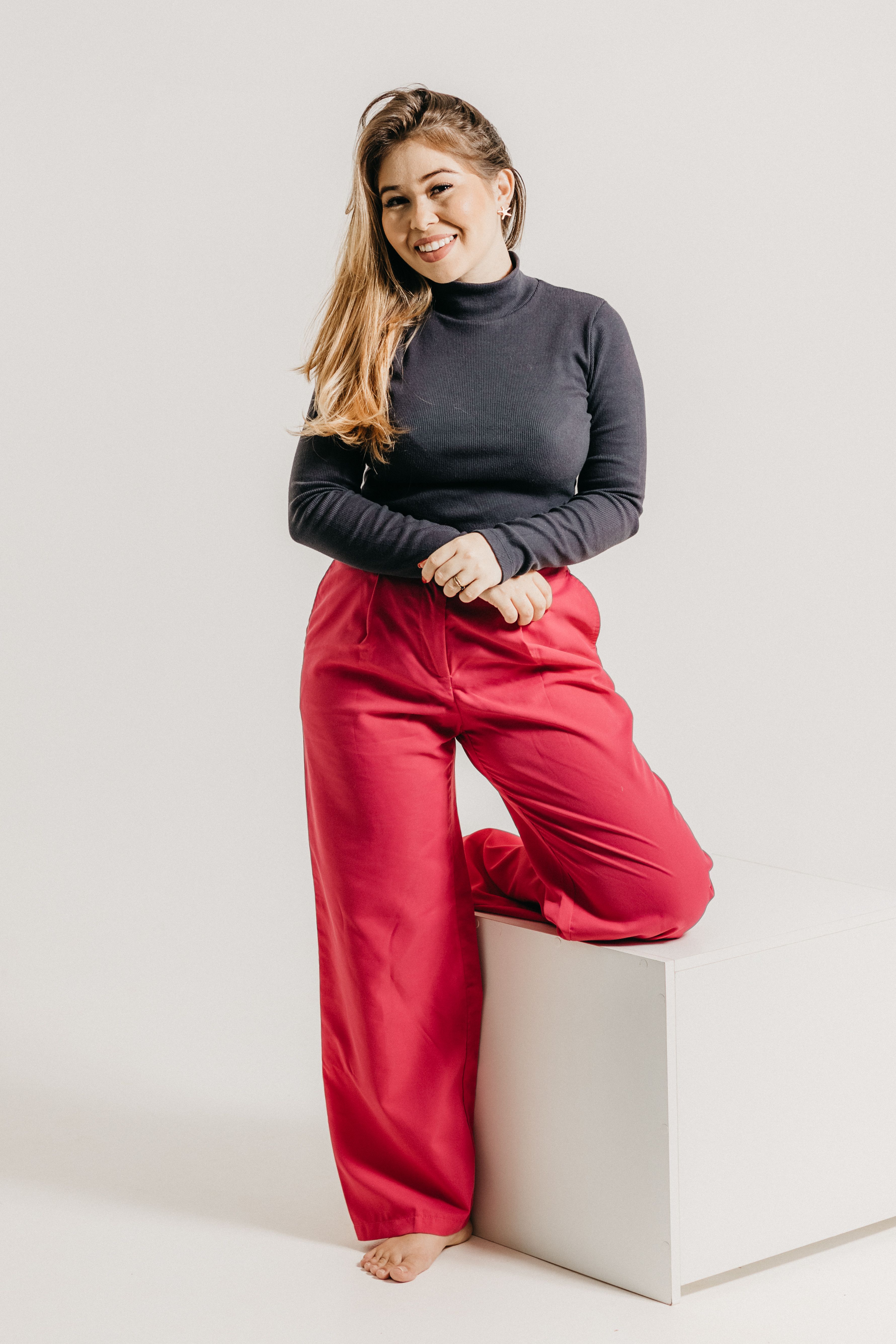 Blusa de Frio Gola Alta Preta