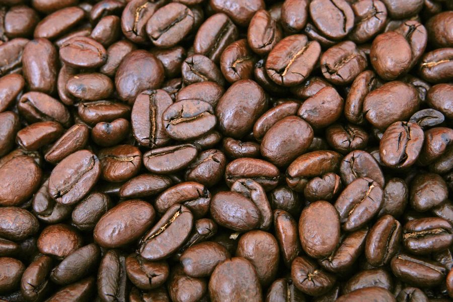 Close-up pile of roasted coffee beans