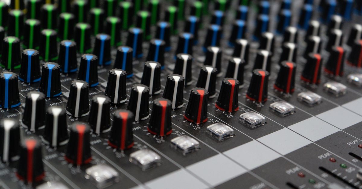 Come migliorare l'acustica della tua stanza per un audio perfetto