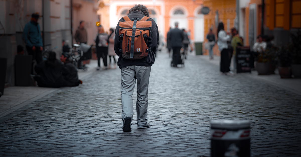 Les 5 Erreurs à Éviter lors d'un Voyage Ado en Solo