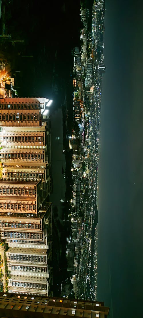 Foto profissional grátis de à noite, aerofotografia, cena da cidade
