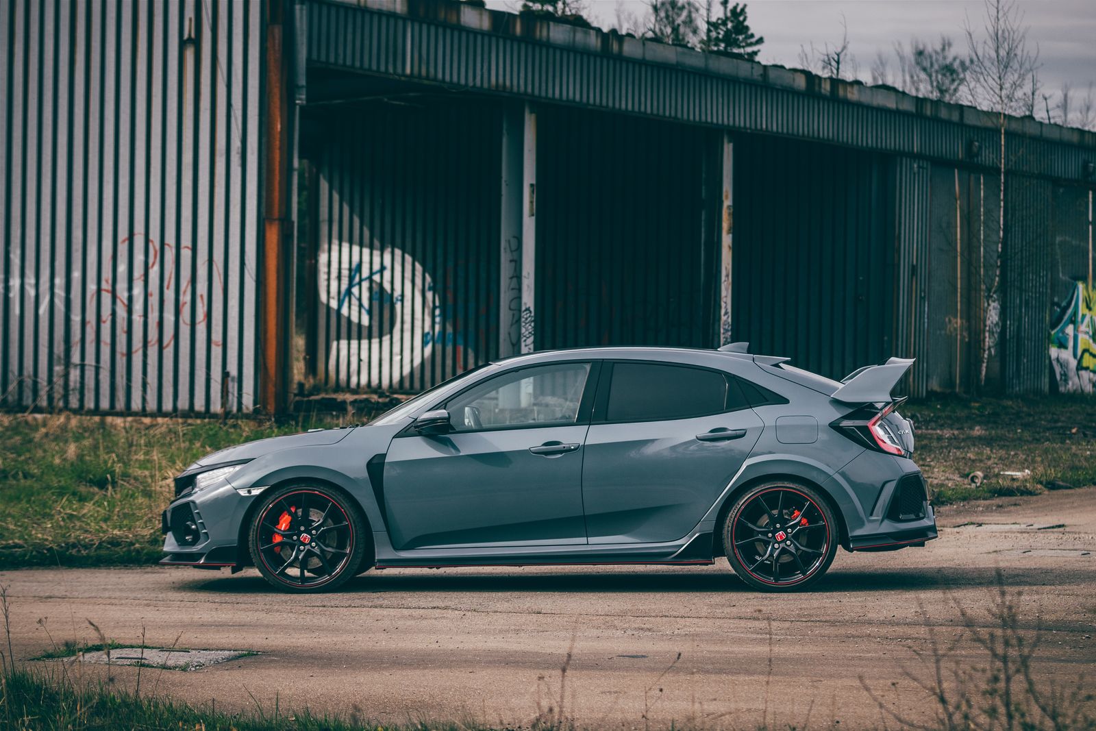 Gray Honda Civic Type R · Free Stock Photo
