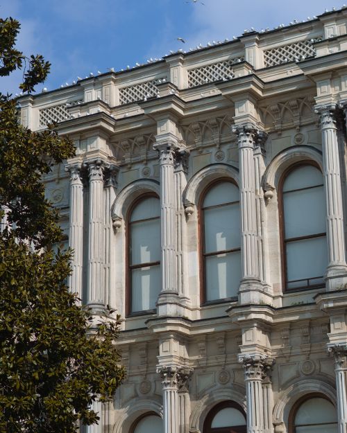 Free Detailed view of Beylerbeyi Palace's ornate facade and columns in Istanbul, Turkey. Stock Photo