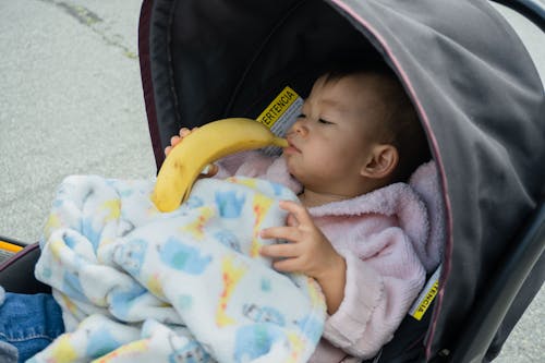 baby with banana