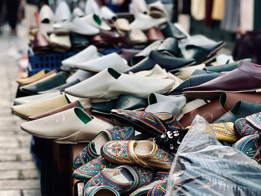 Souk Semmarine et Passage des Babouches - Atelier artisanal traditionnel