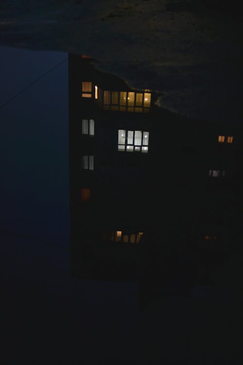 Darmowe zdjęcie z galerii z aparat analogowy, cień, cisza