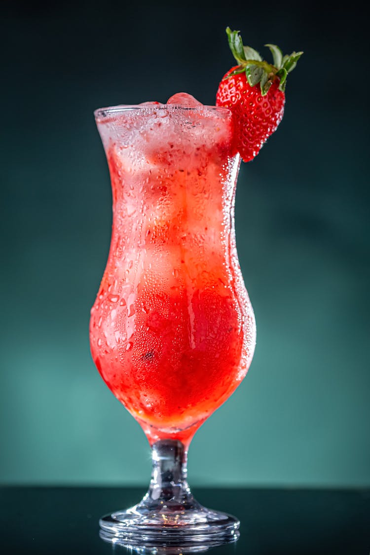 A Tropical Strawberry Cocktail 