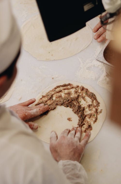 Základová fotografie zdarma na téma ingredience, kuchaři, muži