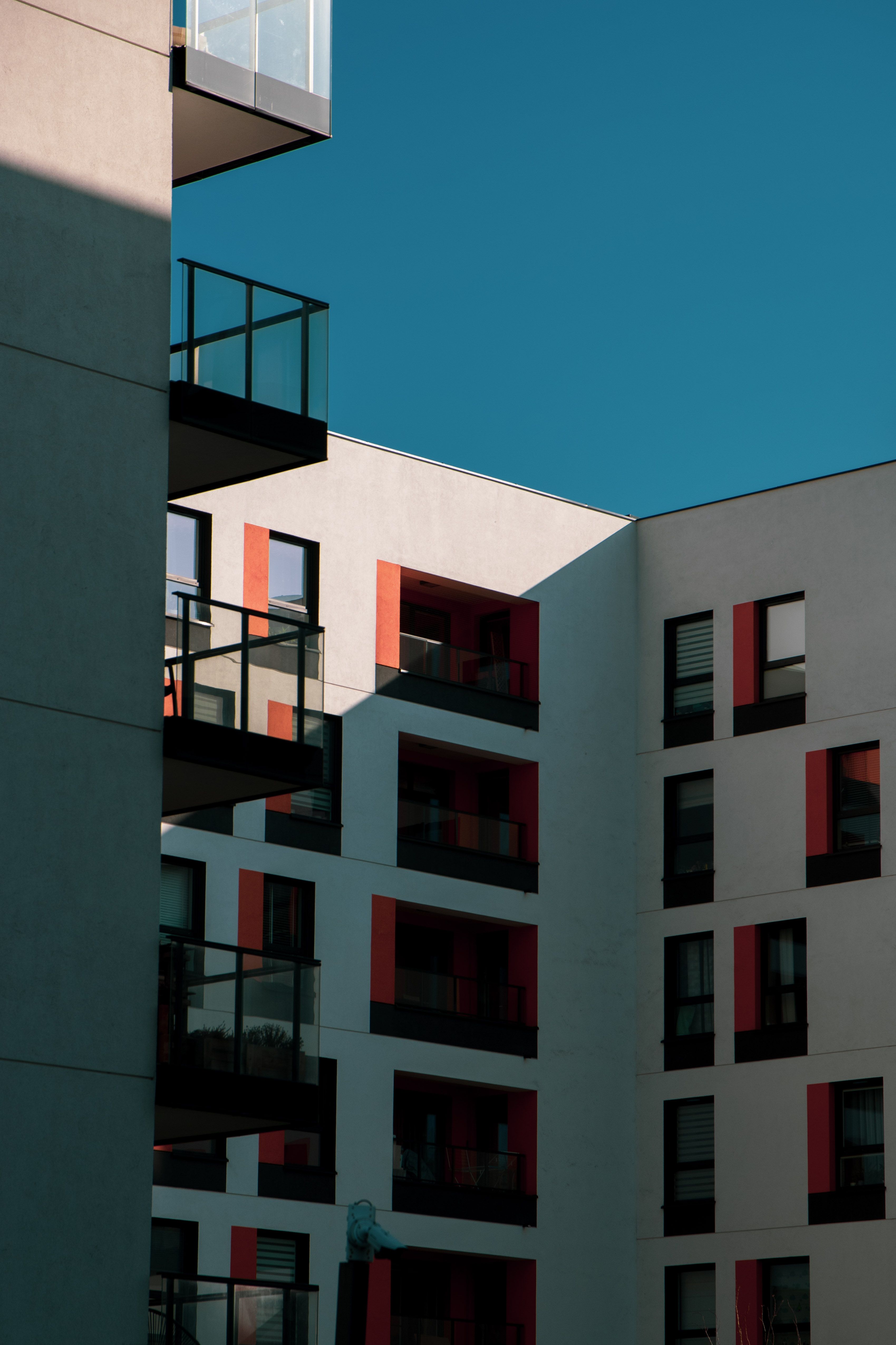 City Apartment Building · Free Stock Photo